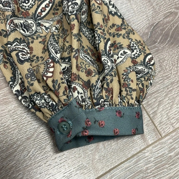 NWT Daytrip Raw Edge Oversized Ling Sleeve Top Boho XS - Picture 11 of 16